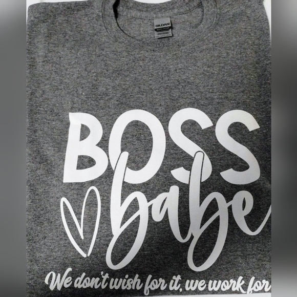 Women' unisex Boss babe grey crewneck  T - shirt - Picture 1 of 4